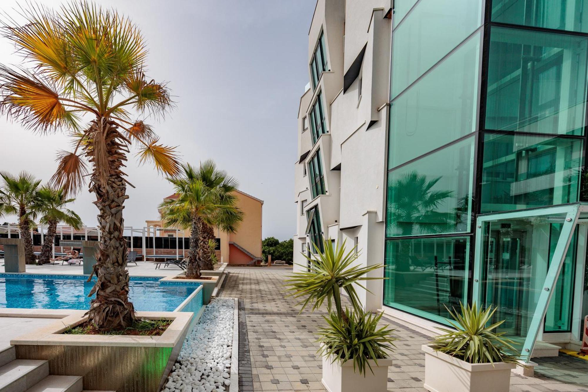 Boutique Residence Cosmopolis Bibinje Exterior photo
