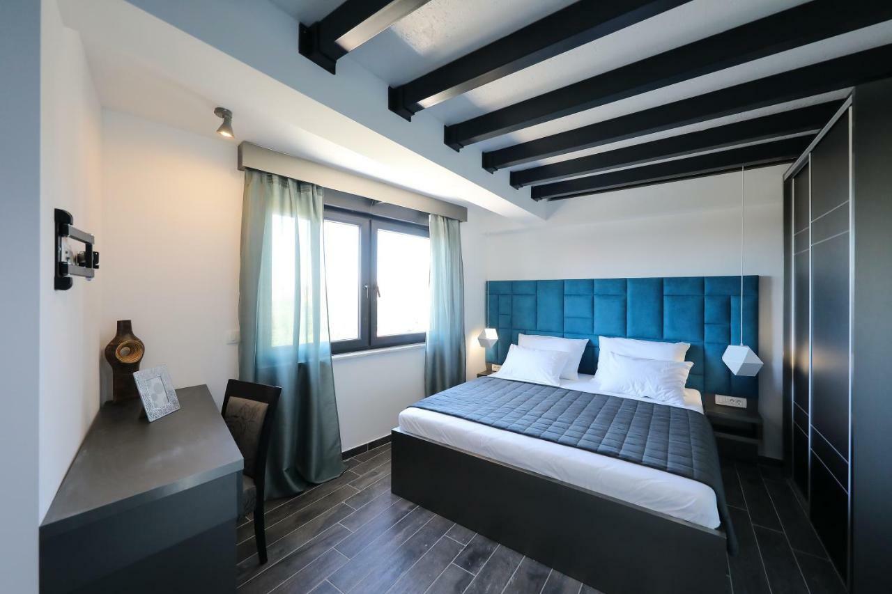 Boutique Residence Cosmopolis Bibinje Exterior photo
