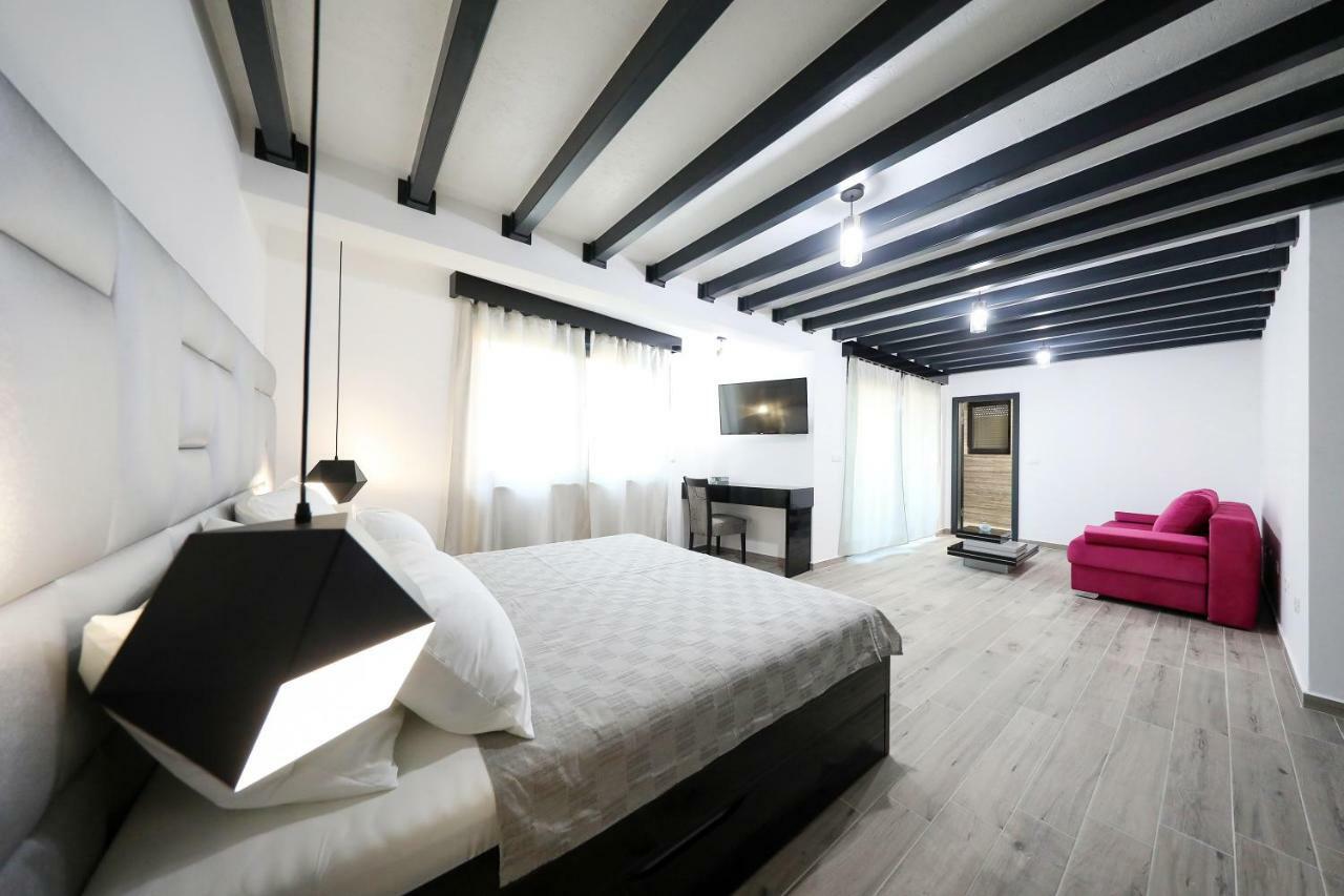 Boutique Residence Cosmopolis Bibinje Exterior photo