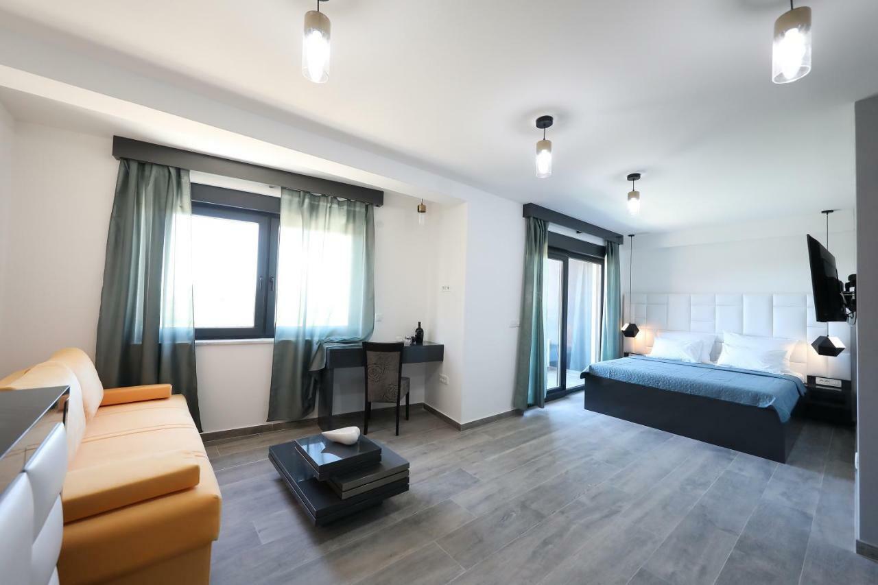 Boutique Residence Cosmopolis Bibinje Exterior photo