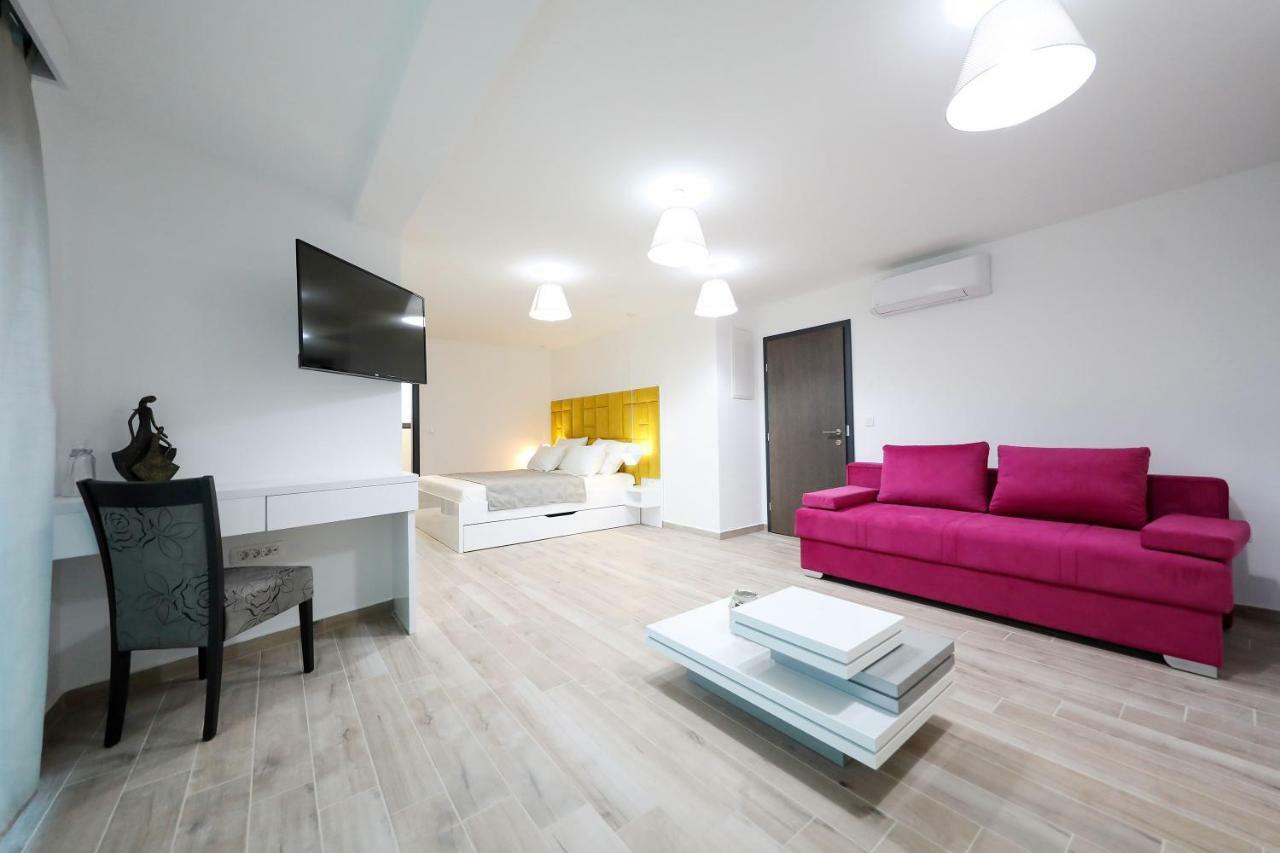 Boutique Residence Cosmopolis Bibinje Exterior photo
