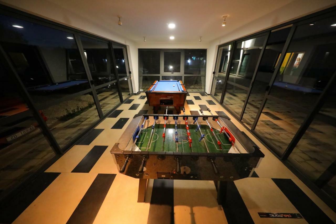 Boutique Residence Cosmopolis Bibinje Exterior photo